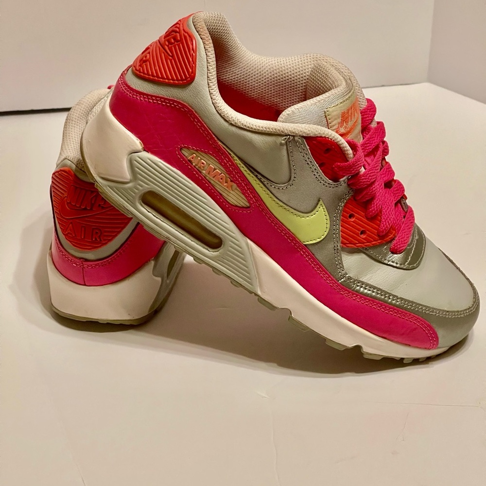 NIKE Air Max 90 Silver leather/pink lime 4 1/2Y Athletic shoes 724852-001